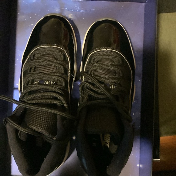 Space jam retro 11 Jordan’s like new - Picture 15 of 17